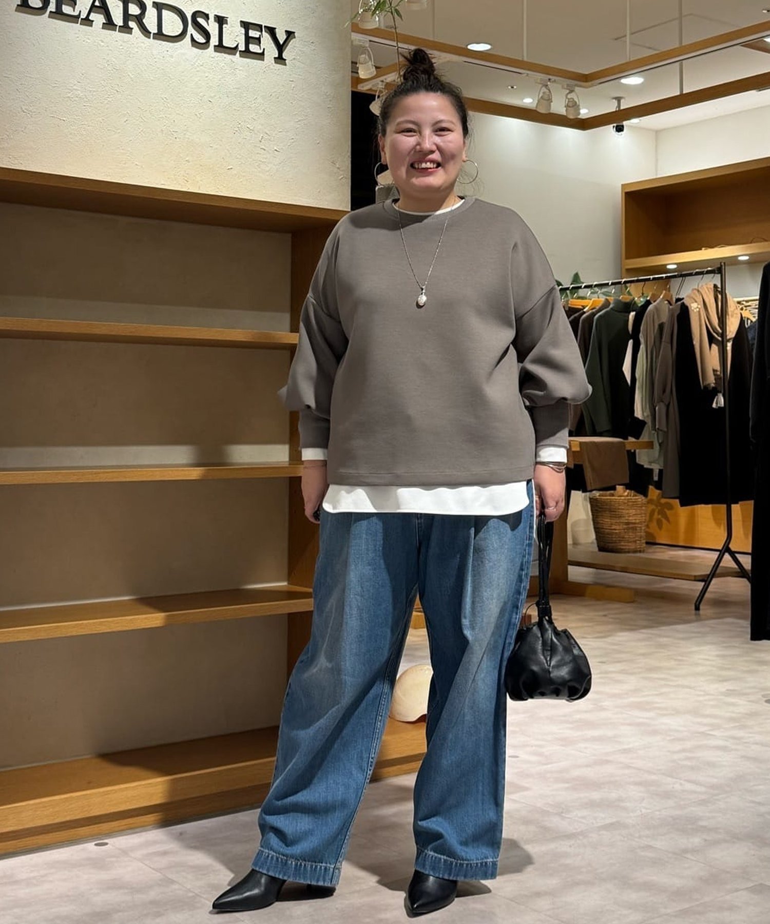 BEARDSLEY｜ダンボールパフトレーナー | Rakuten Fashion(楽天