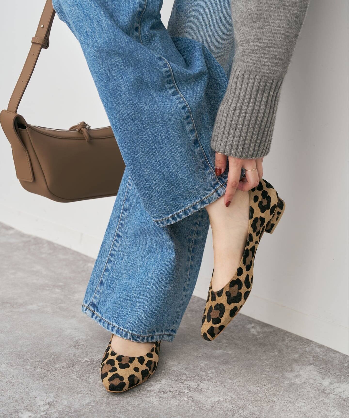 Spick & Span｜《WEB限定》Spick & Span レザーポインテッドフラット