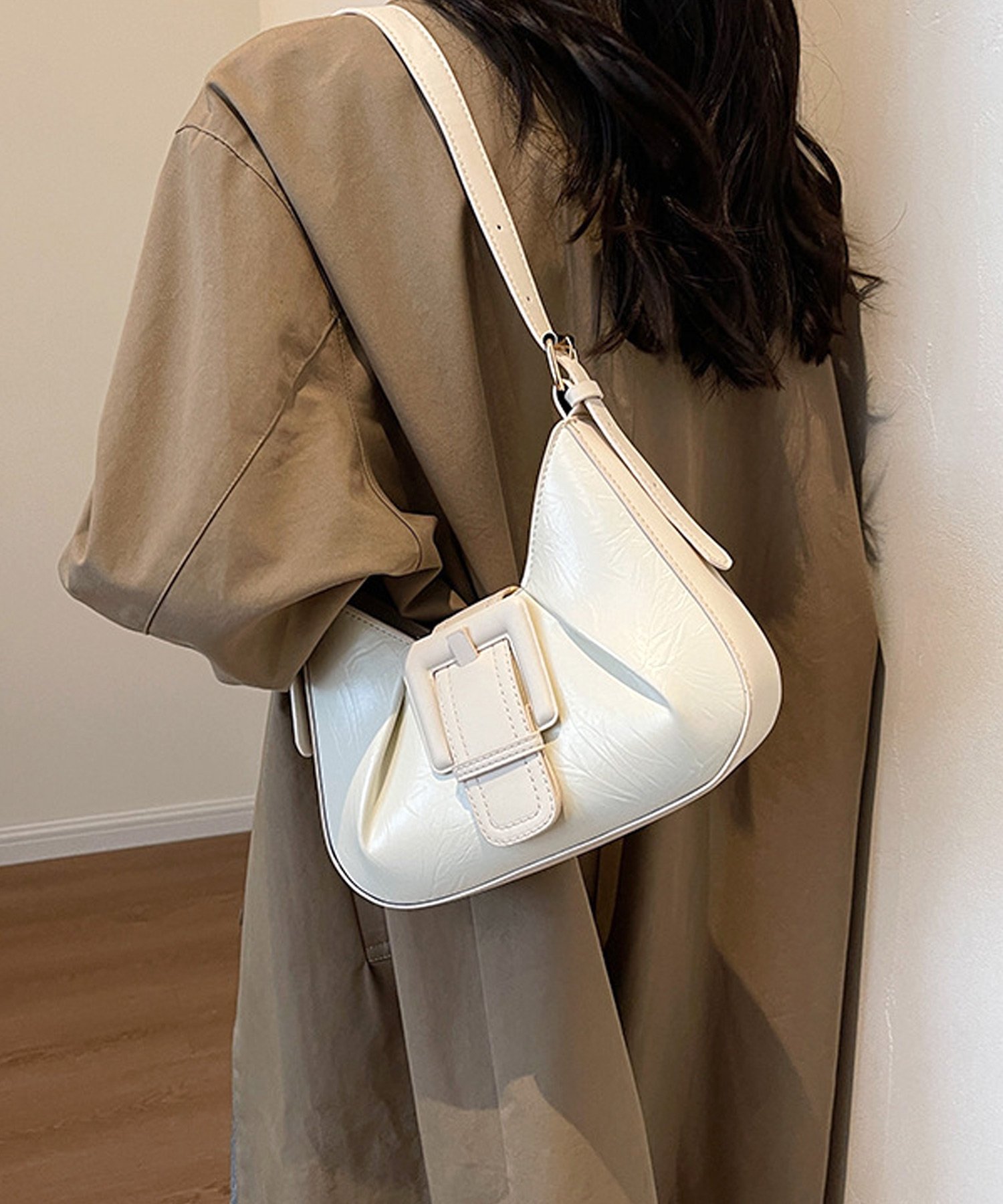 Amulet｜【Dewlily】しわ加工ミニショルダーバッグ | Rakuten Fashion