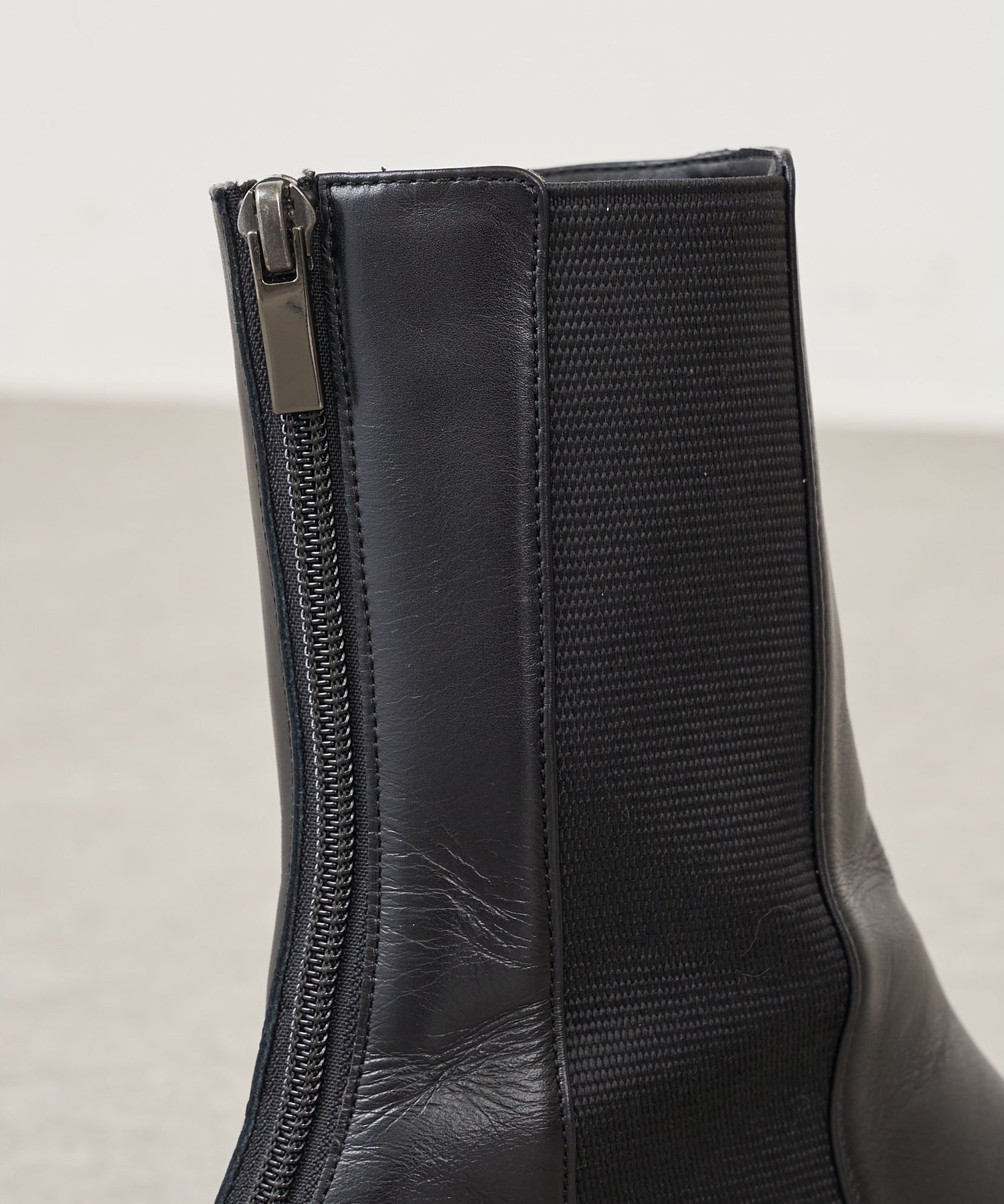 Whim Gazette｜【THE PAUSE】レザーサイドゴアブーツ | Rakuten