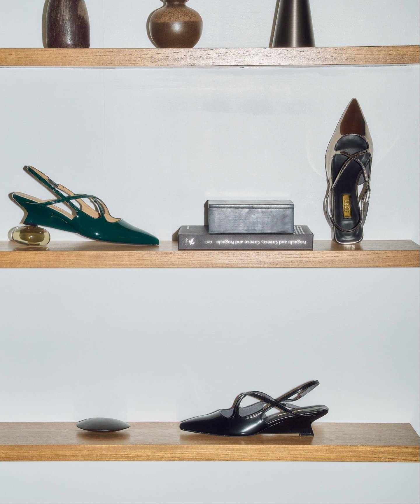 LE TALON｜GRISE4cmポインテッドクロスストラップスリングバック