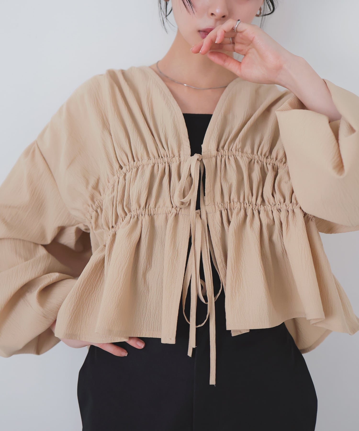 LIAN｜【mayu * LIAN】ダブルリボンシャーリングブラウス | Rakuten