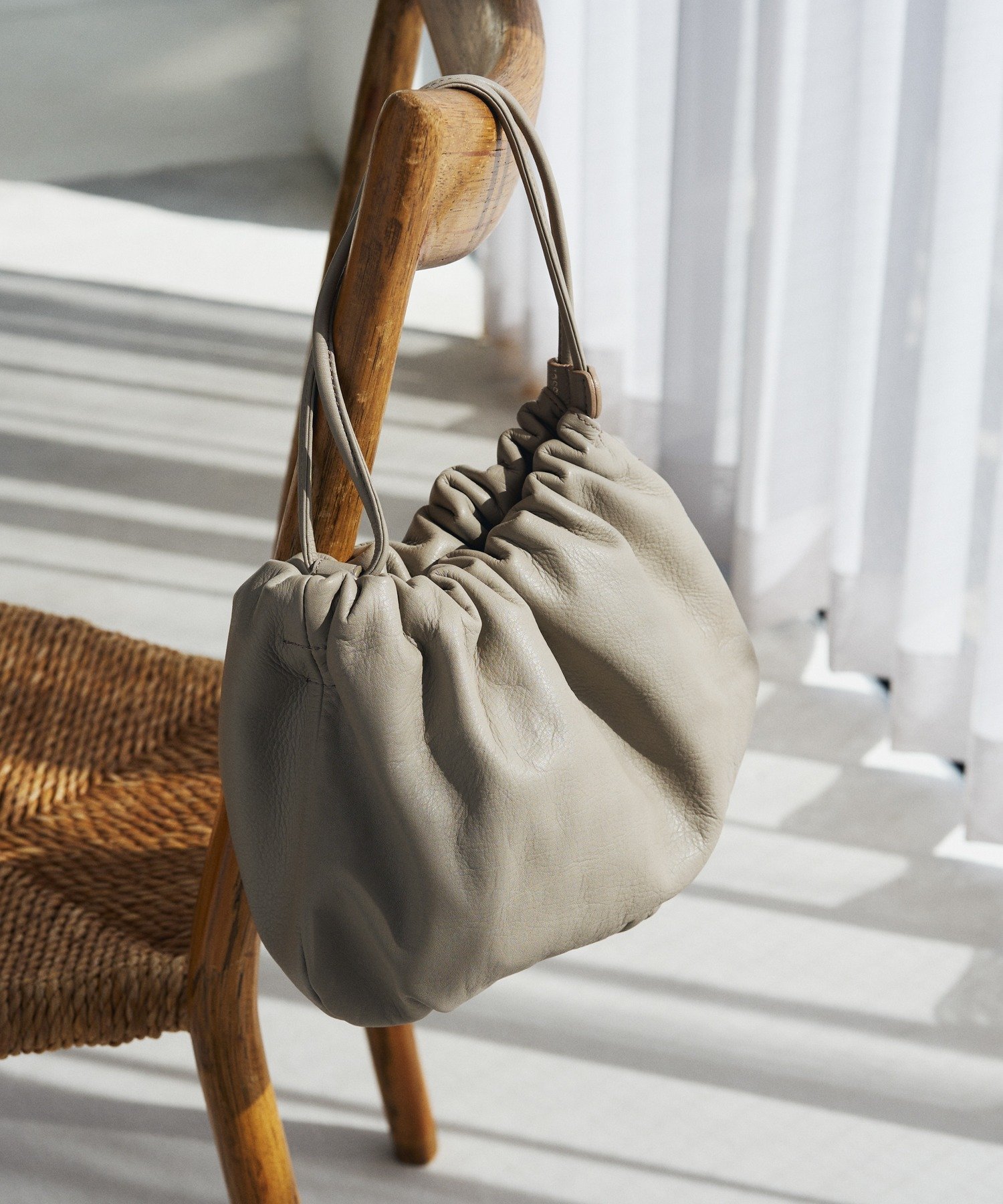 russet｜レザー巾着4WAYショルダーバッグ | Rakuten Fashion(楽天