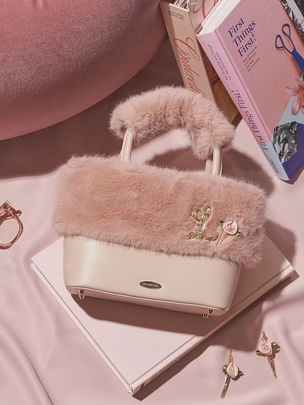 LILY BROWN｜エコファーコンビマルチウェイトート | Rakuten Fashion