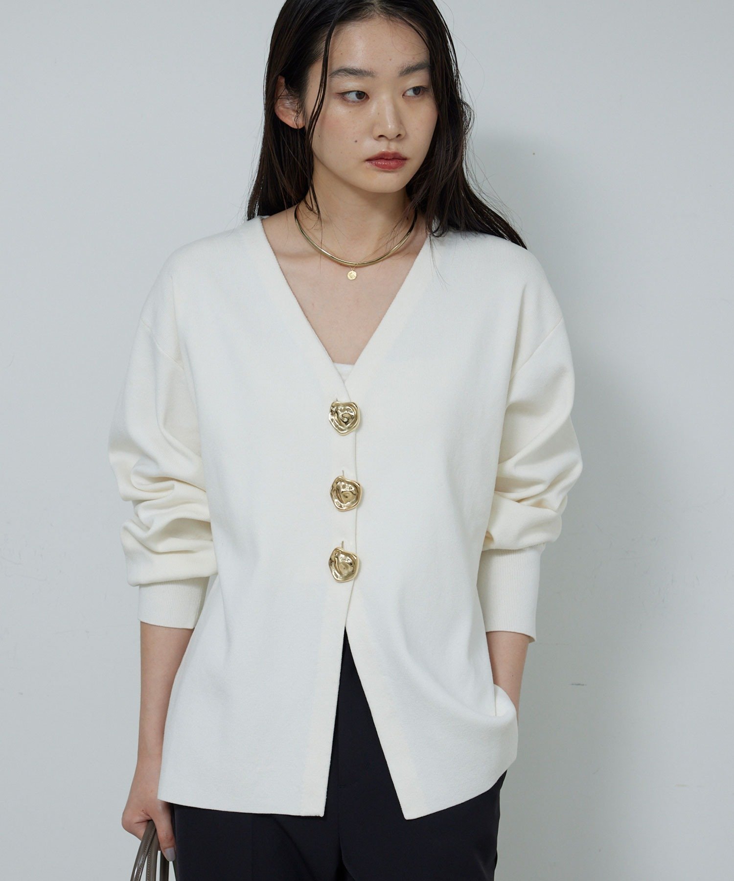 GALLARDAGALANTE｜ビジューVネックカーディガン | Rakuten Fashion