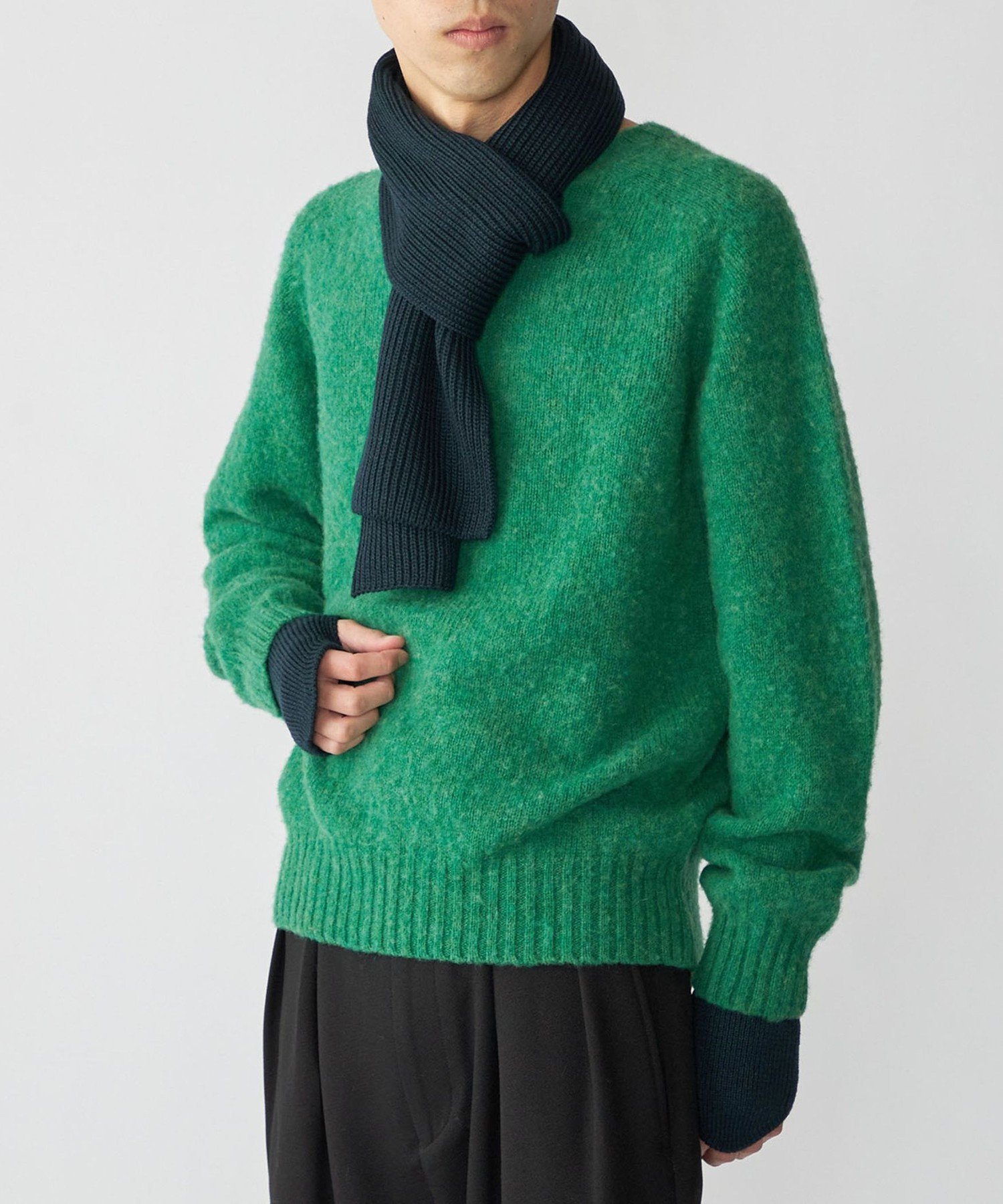 SHIPS｜【SHIPS別注】HARLEY OF SCOTLAND: ウール シャギー クルー