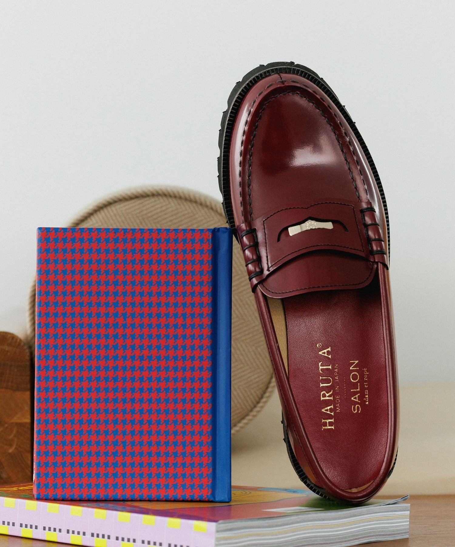 SALON adam et rope'｜【HARUTA(ハルタ) for SALON】別注ガラスレザー