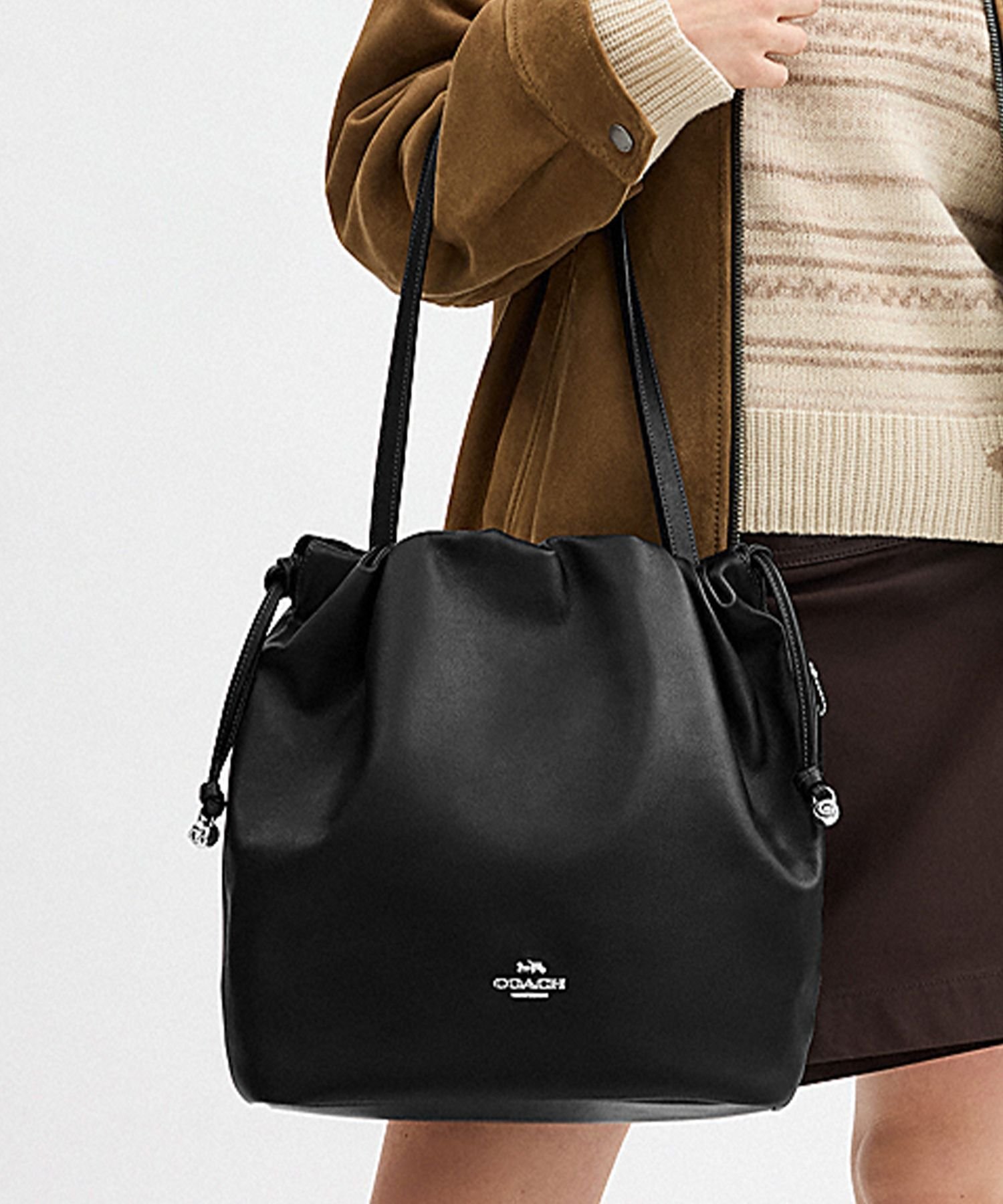 COACH OUTLET｜【公式】フェイ ドローストリング トート バッグ