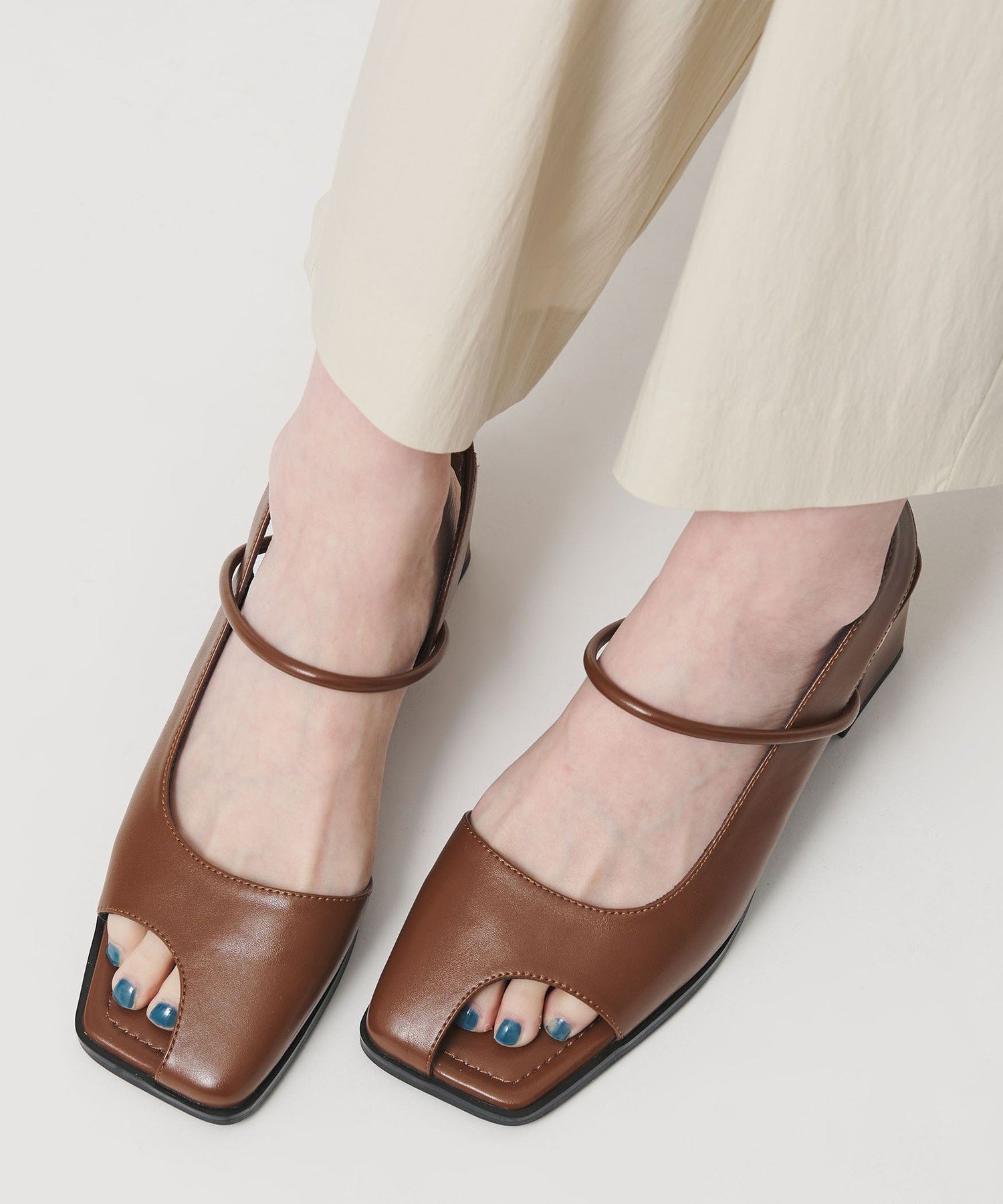 BEAUTY&YOUTH UNITED ARROWS｜オープントゥ バックストラップミュール