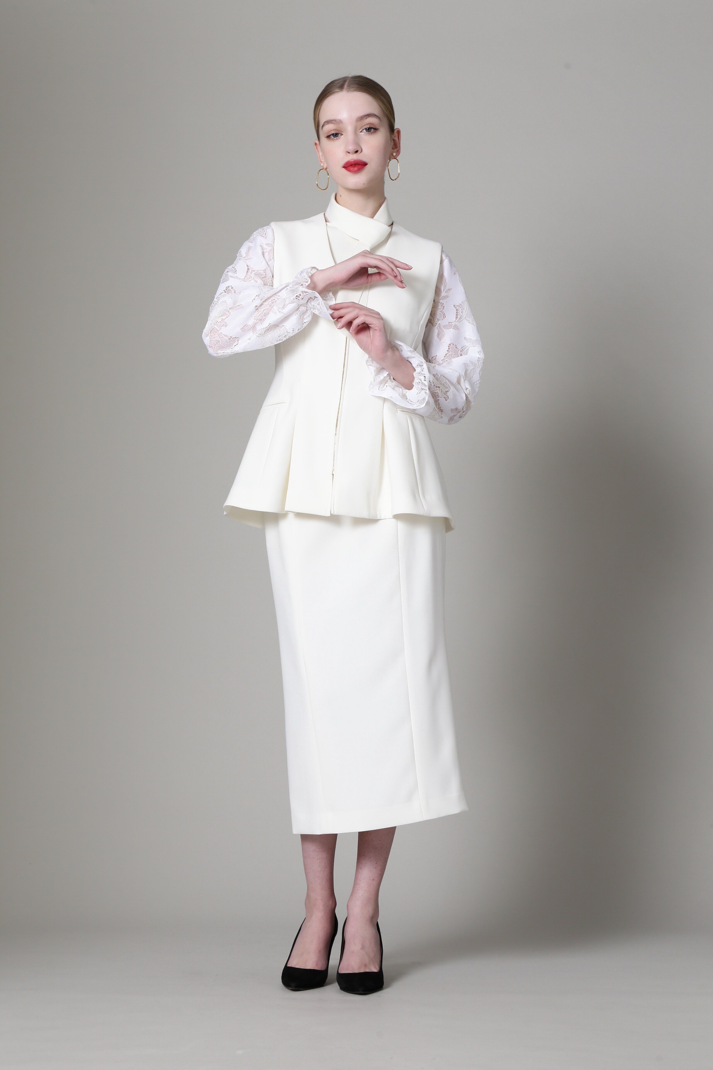 PINKY&DIANNE｜◇レースコンビニットプルオーバー | Rakuten Fashion