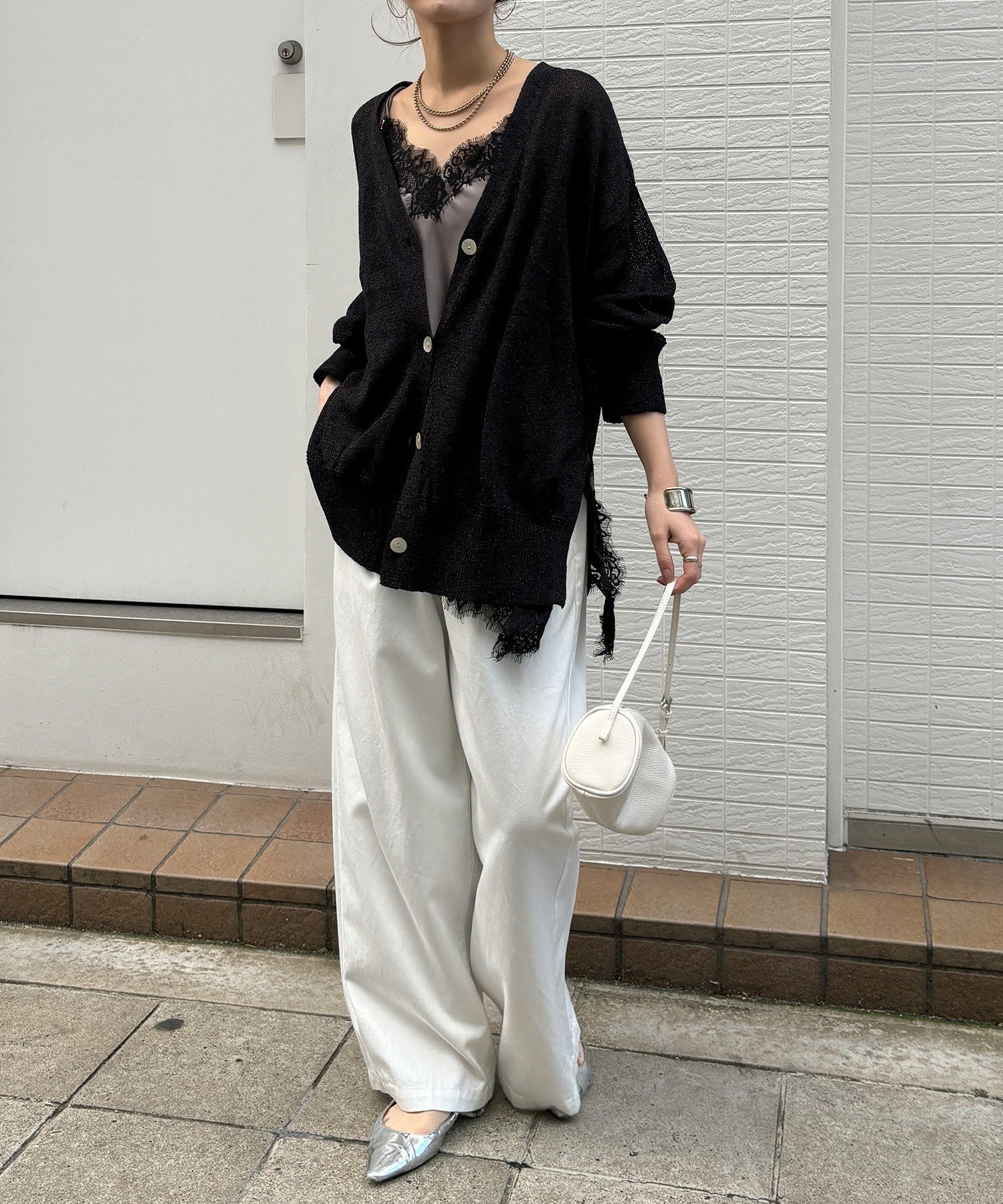 DOUDOU｜ショート丈アシメレースキャミ | Rakuten Fashion(楽天