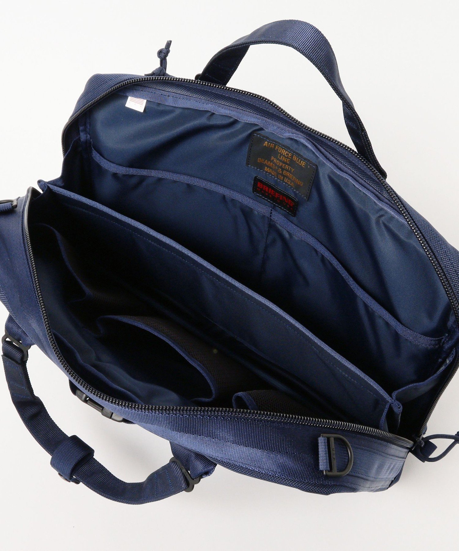 BEAMS MEN｜【B4サイズ収納可/PCスリーブ有/ショルダー付き/2WAY