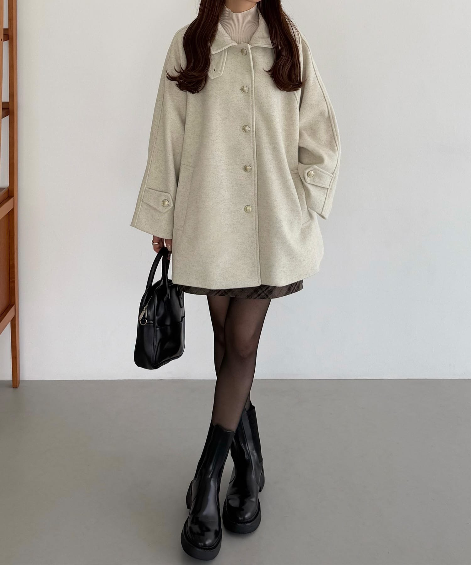 JUNOAH｜callautia ゴールドボタンミドルコート | Rakuten Fashion