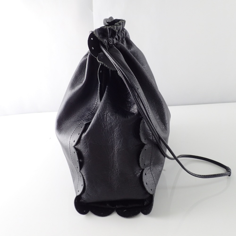 楽天市場】LUDLOW ラドロー レザースカラップ巾着バッグ ブラック