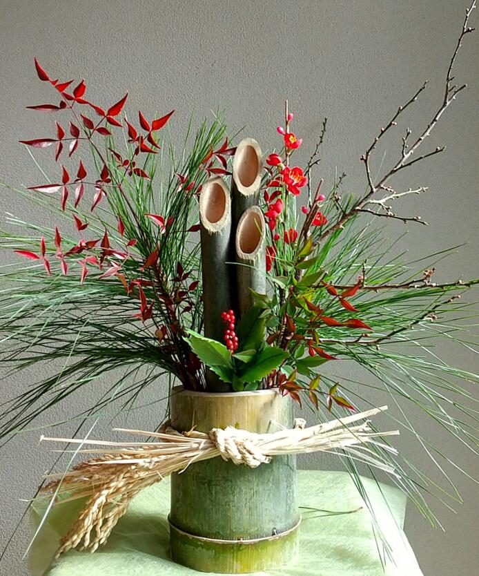 楽天市場】日本製 手作り 生門松(赤) ミニ門松 鈴勝オリジナル 竹の先