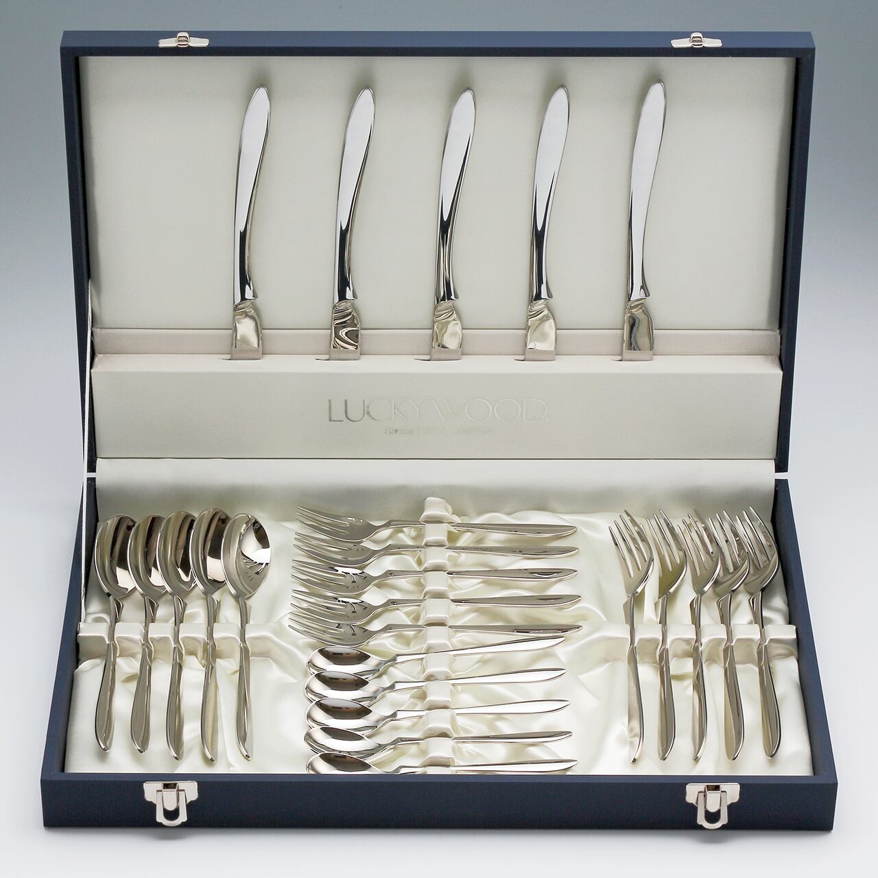 楽天市場】ラッキーウッド ディナーセット 25の通販