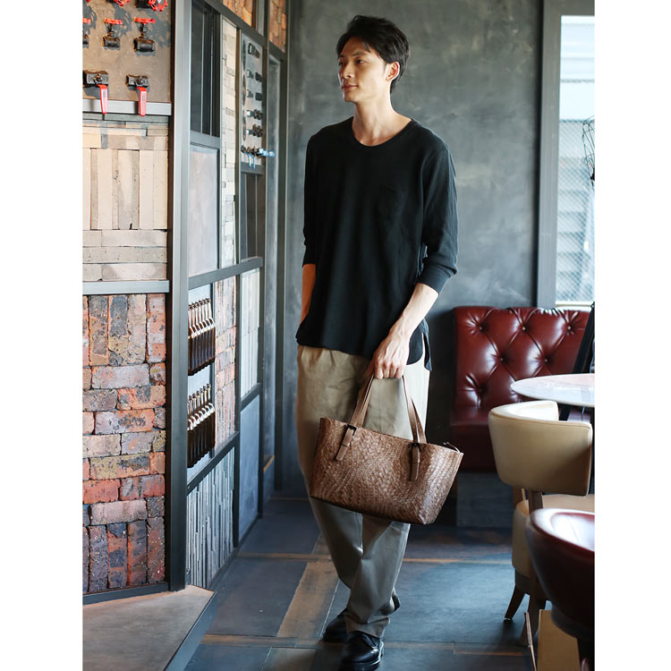 楽天市場】トートバッグ メンズ 本革 スネーク レザー メッシュ 蛇皮