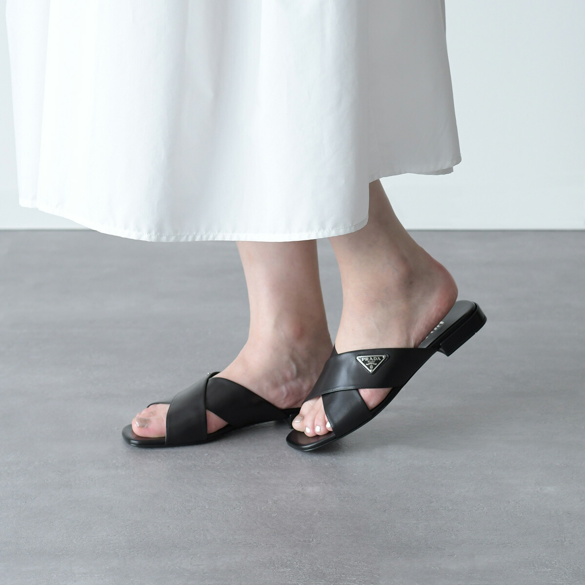 楽天市場】PRADA プラダ サンダル トライアングルロゴスライド 1XX659