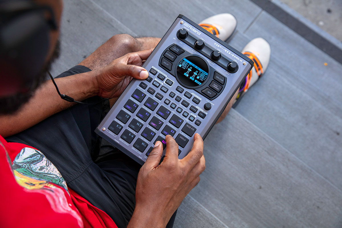 楽天市場】Roland SP-404 MKII サンプラー ローランド SP404MK2 : 島村楽器