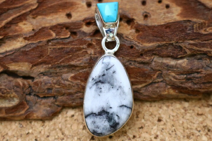 平*＊様 インディアンジュエリー ターコイズ ナバホ ペンダント H