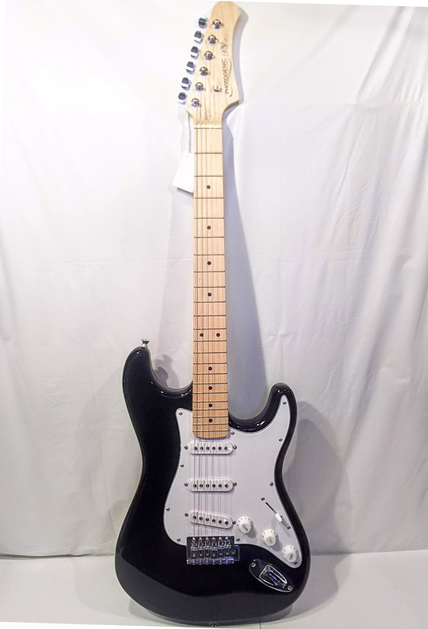 楽天市場】エレキギター ストラトキャスタータイプ ブラック(メイプル