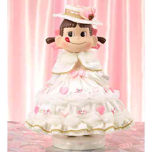 楽天市場】スイーツの国のプリンセスペコちゃん人形YEAR'Sペコちゃん