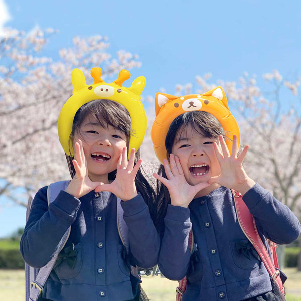 楽天市場】光るアニマルエアーカチューシャ{ 玩具 光るおもちゃ