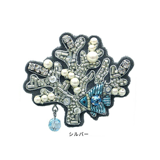 楽天市場】チリア 田川啓二 クリスタルガラスが揺れるサンゴブローチ