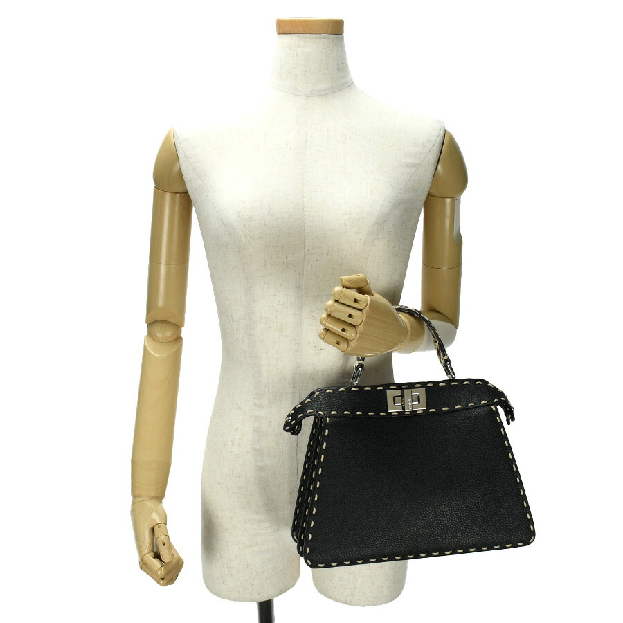 楽天市場】フェンディ FENDI セレリア ピーカブー アイシーユー