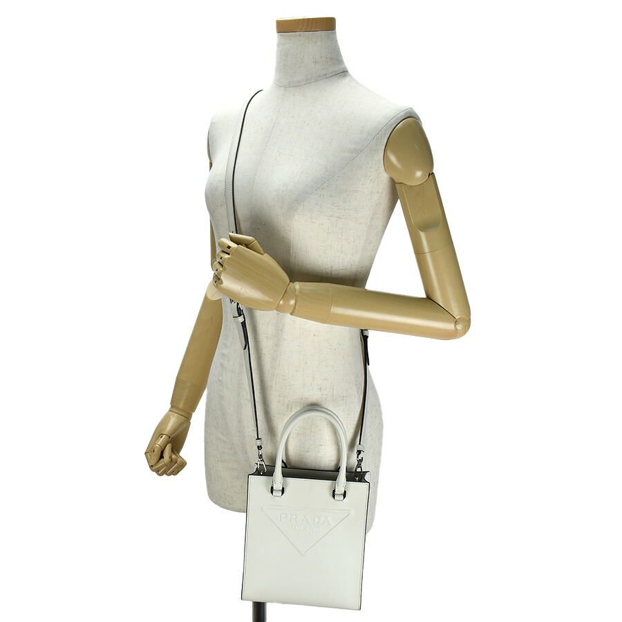 楽天市場】プラダ PRADA エンボス トライアングルロゴ ミニ トート