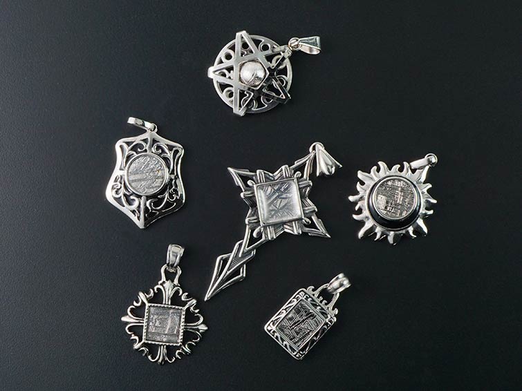 楽天市場】ギベオン隕石 ペンダント｜ペンダントトップ ギベオン 隕石