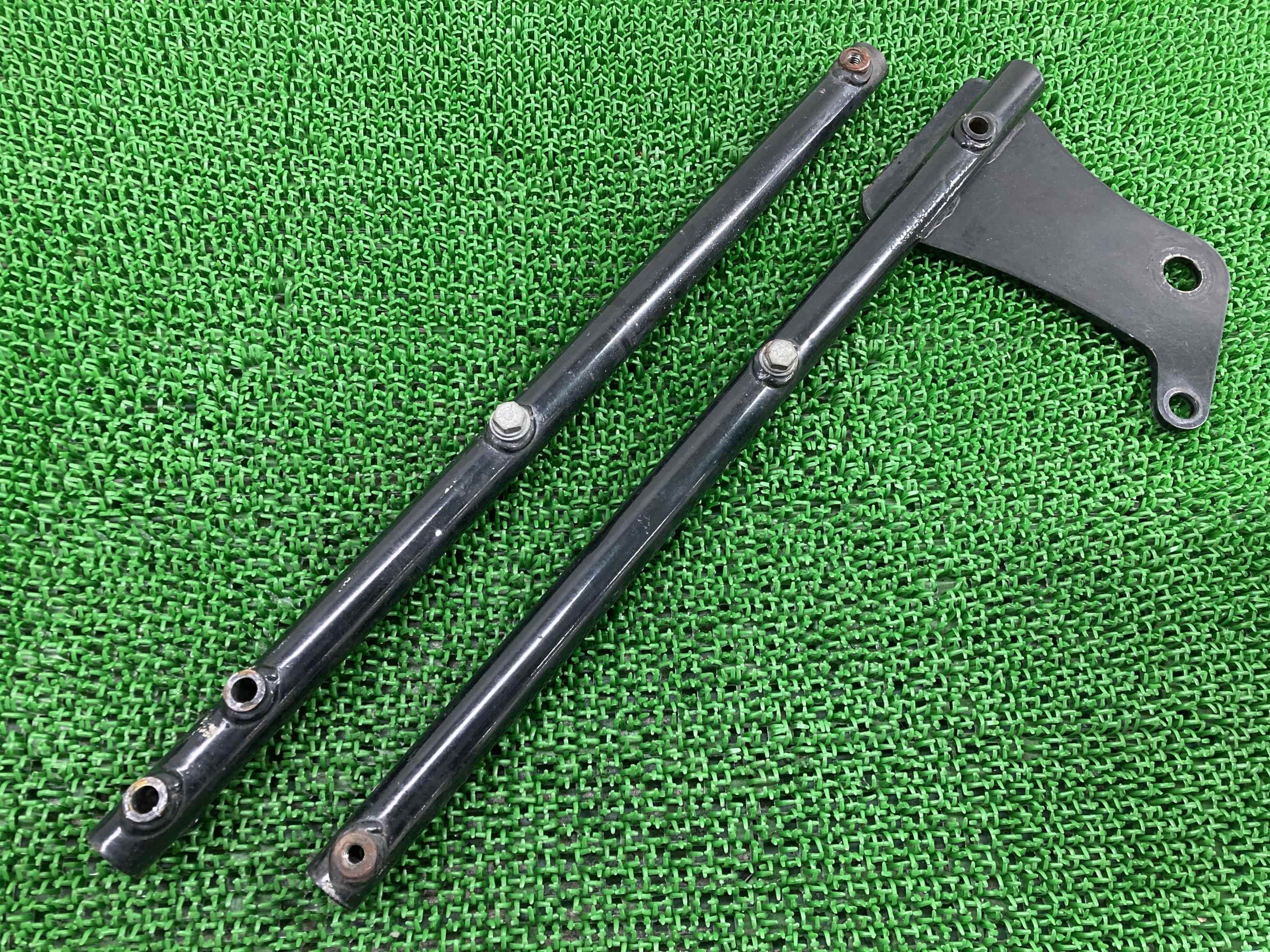 楽天市場】ソフテイルマフラーステー左右ハーレー純正バイク部品エボ