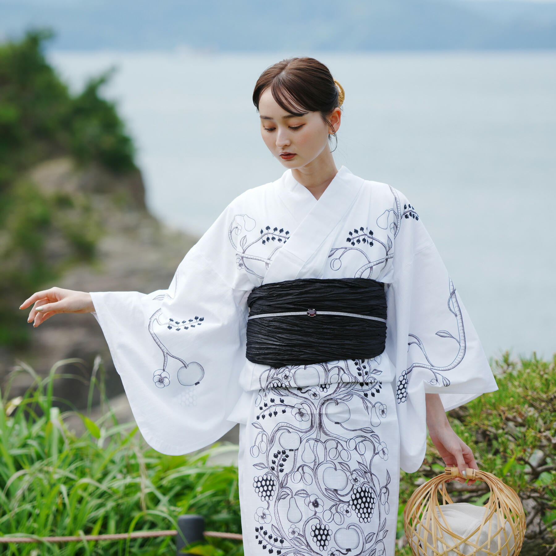 楽天市場】【utatane×Kuovi（クオヴィ）高級変わり織 絵羽浴衣3点