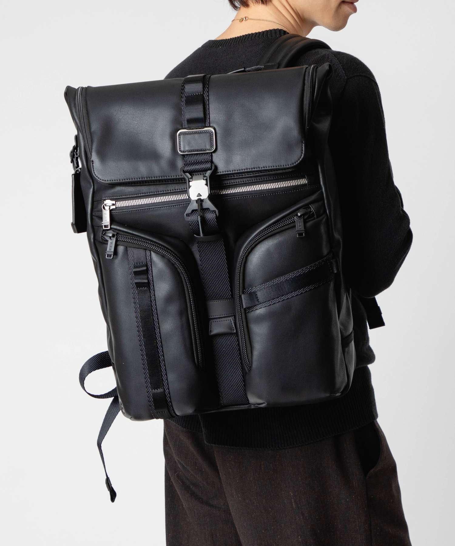 トゥミ(TUMI) レザー リュック・バックパック | 通販・人気ランキング