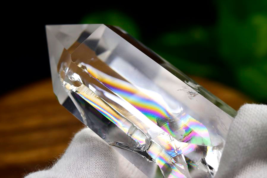 楽天市場】虹入り レインボー 水晶 ポイント 六角柱【約97.7g