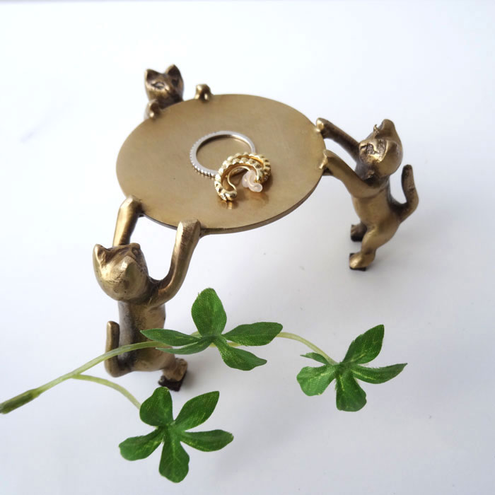 楽天市場】猫雑貨 猫 ねこ ネコ プレート トレー ゴールド 金色 トレイ