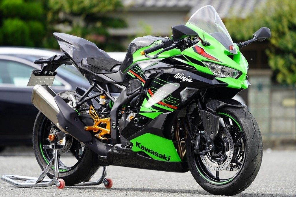 楽天市場】EIGHT(才谷屋) エイト(サイタニヤ) 純正カウル用アンダー