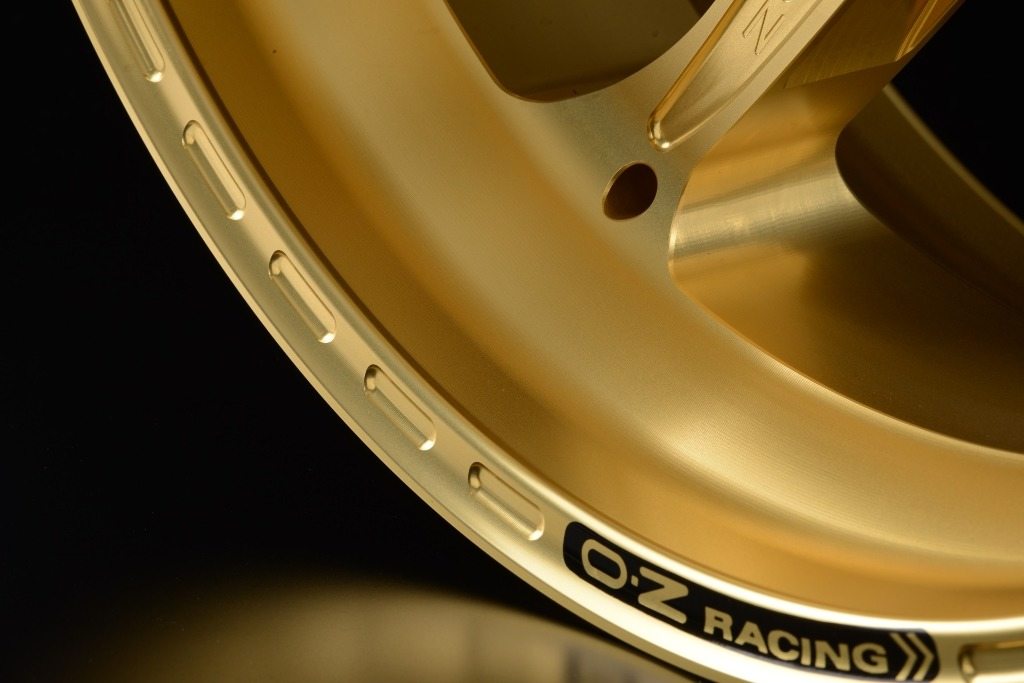 楽天市場】OZ Racing OZレーシング GASS RS-A アルミ鍛造ホイール ZX