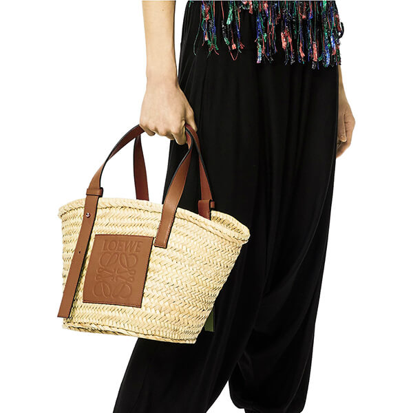楽天市場】ロエベ LOEWE レディース バッグ BASKETBAG MEDIUM 32702S92