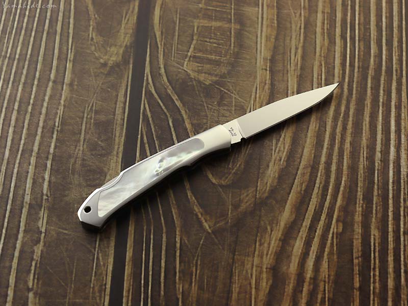 楽天市場】モキナイフ MK-610E セラピス 白蝶貝 折りたたみナイフ VG