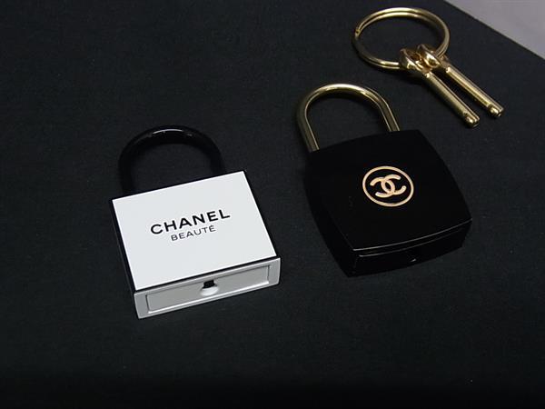 シャネルCHANEL （南京錠）ブレスレットB15K MADEINITALY シャネル