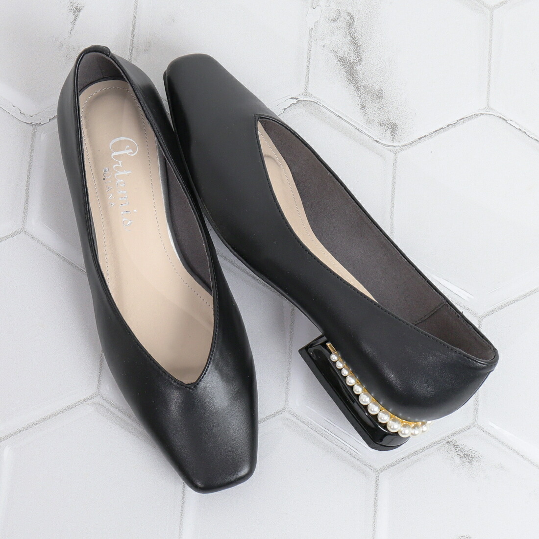 楽天市場】パールヒール Vカットフラットシューズ／アルテミス by