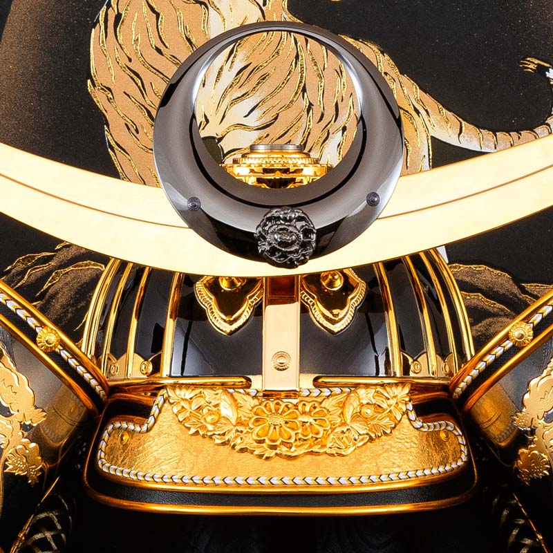 楽天市場】五月人形 吉徳 上杉謙信公 着用 兜ケース飾り 兜飾り 23号