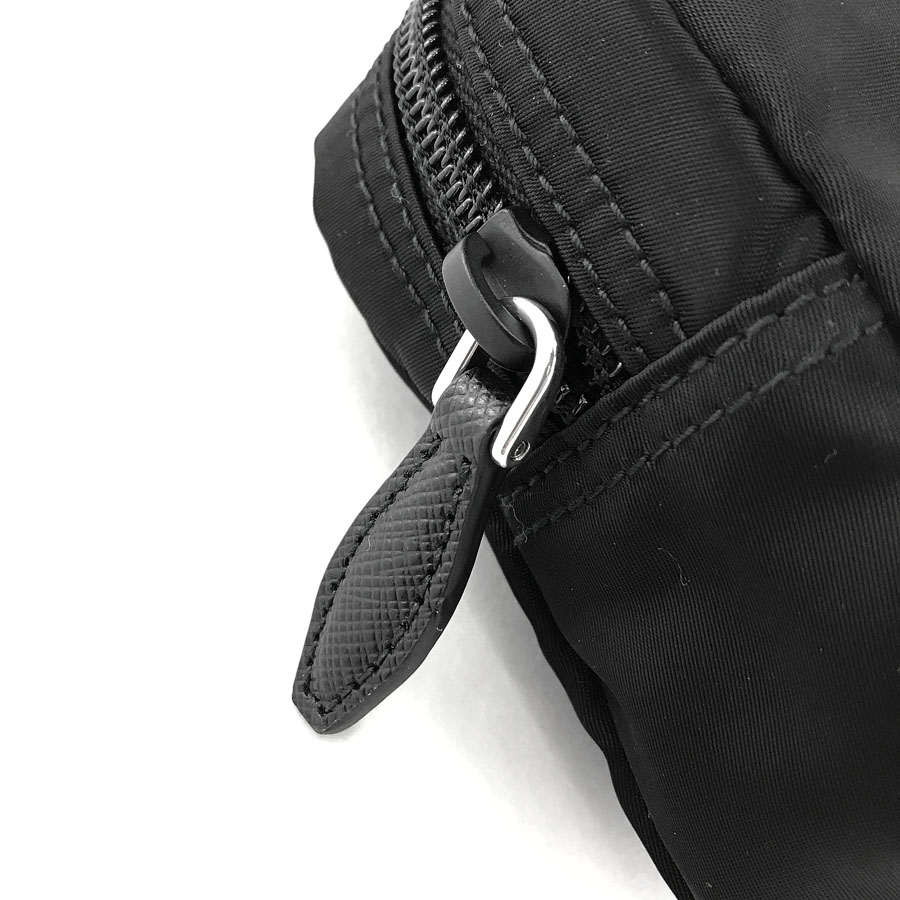 楽天市場】プラダ PRADA ポーチ コスメポーチ 化粧ポーチ ナイロン