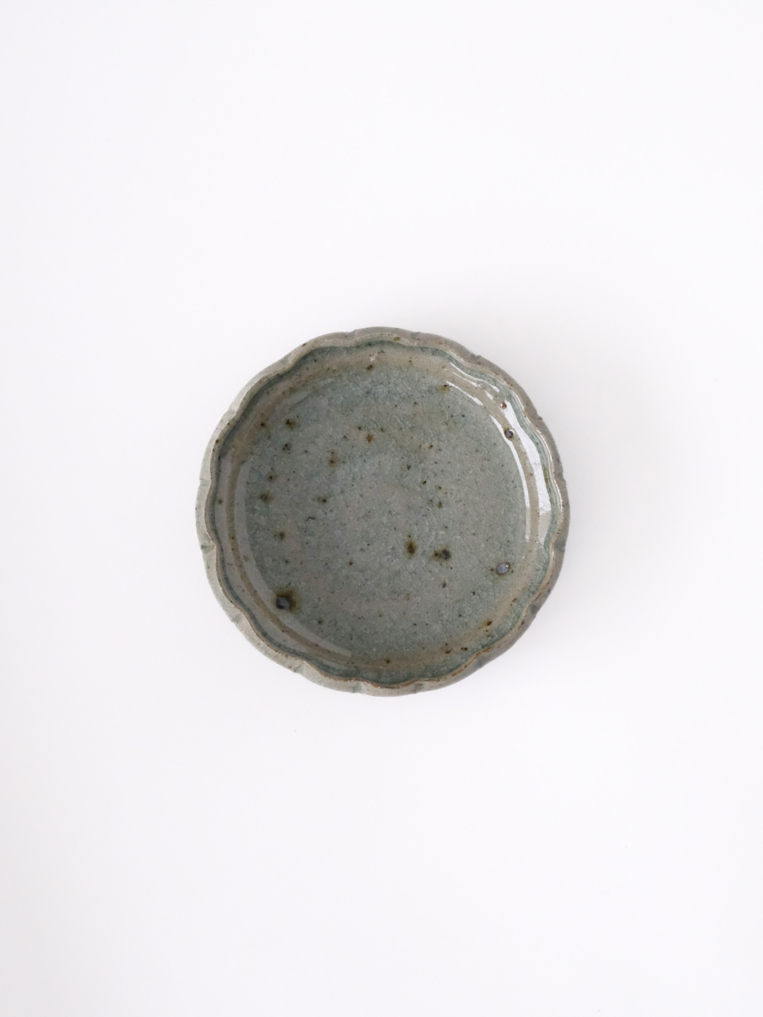 樫灰花型四寸皿 | 商品 | つたう