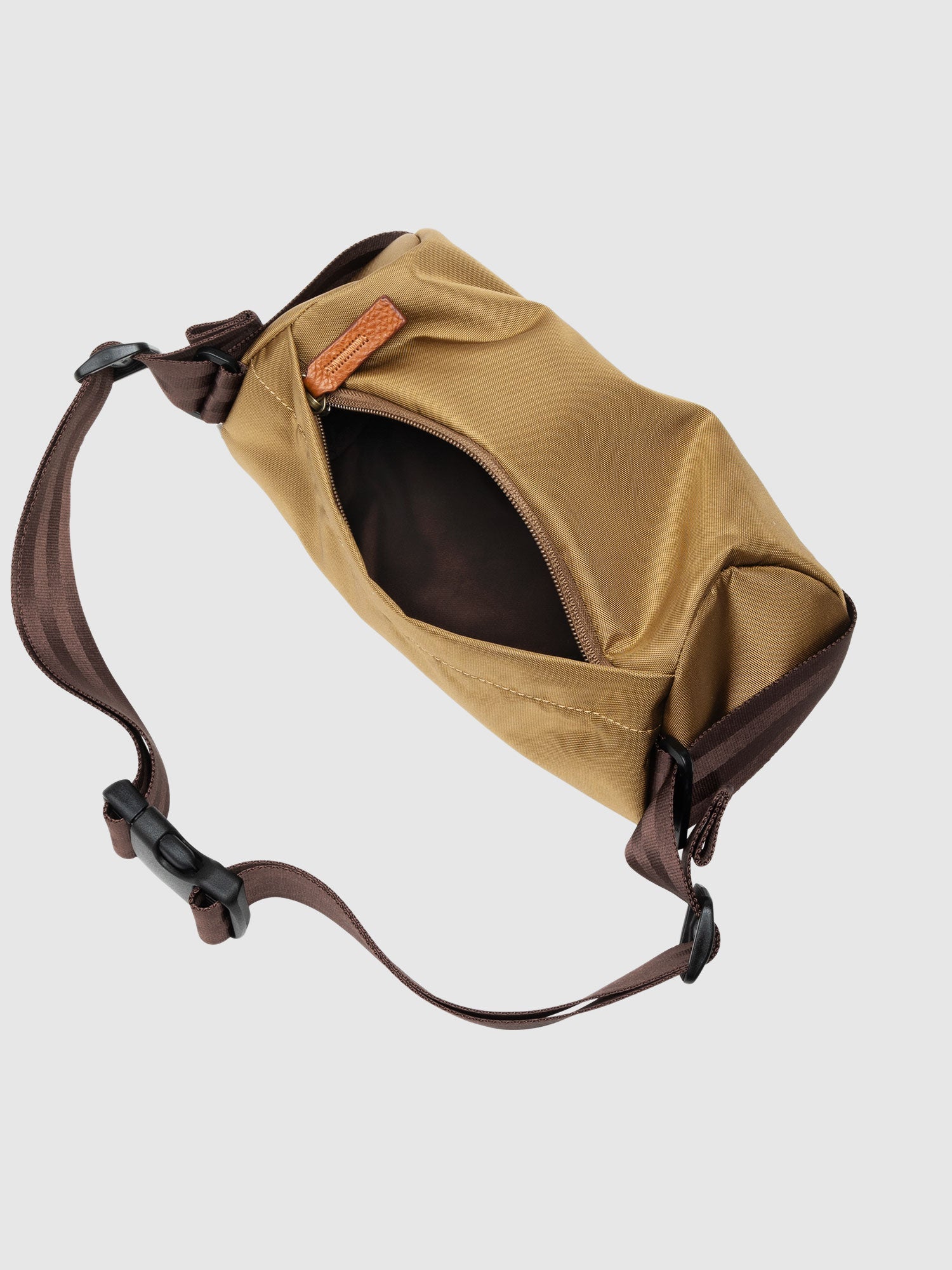 CORDURA® ECO スモールクロスボディバッグ – ボディバッグ – 土屋鞄製造所