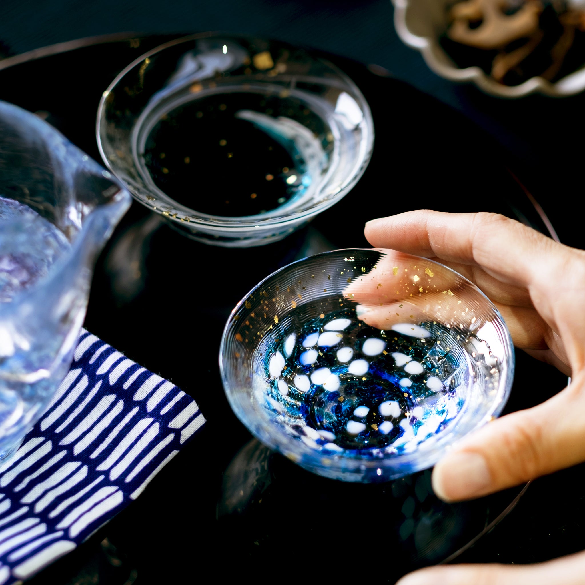 津軽びいどろ 爽華 金彩 盃 夏影 | 日本酒を楽しむための上品なガラス