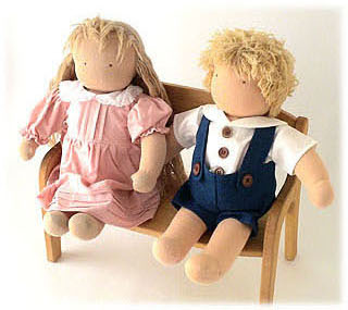 ウォルドルフ人形C体の洋服 スウェーデンひつじの詩舎（日本）｜つみき