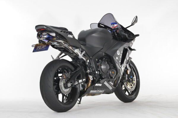 新発売】CBR600RR 21-23/24- スリップオン チタン HPS5 Ver2 ｜ TSR