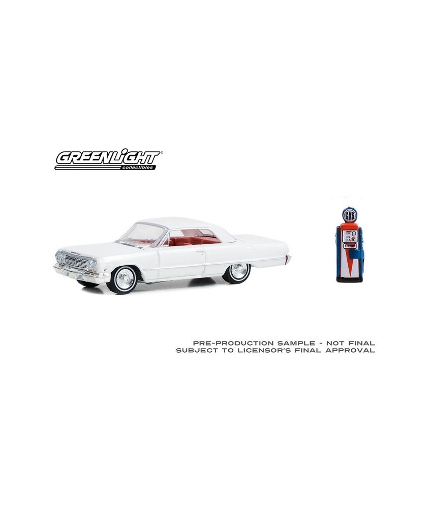 Greenlight The Hobby Shop Series 15 - 1963 Chevy Bel Air